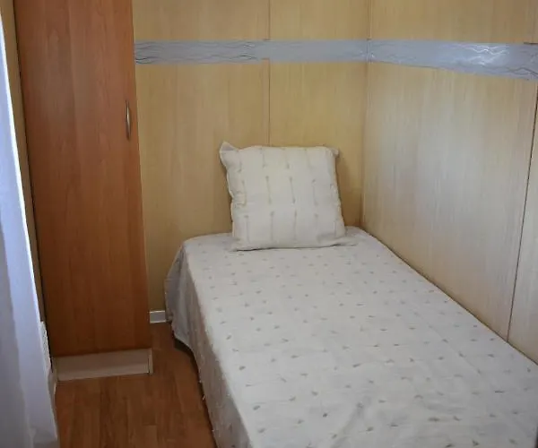 Chalet Montesquiou-chalet-5 Personnes *