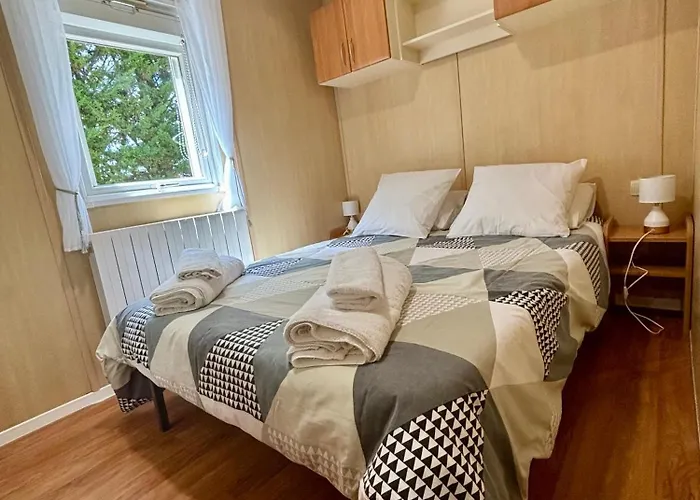 Montesquiou-chalet-5 Personnes *